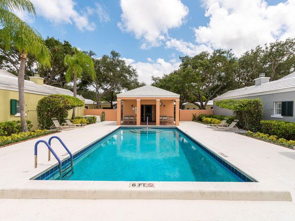 5906 Michaux Street, Boca Raton FL 33433