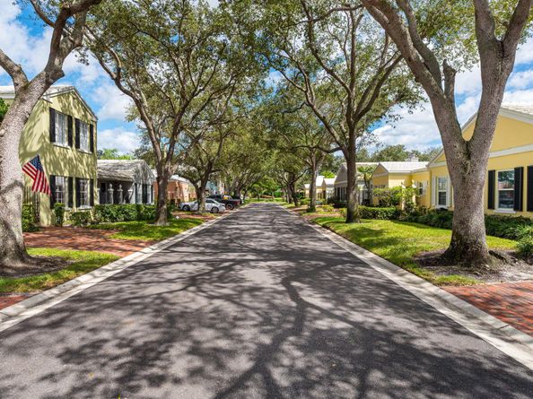 5906 Michaux Street, Boca Raton FL 33433