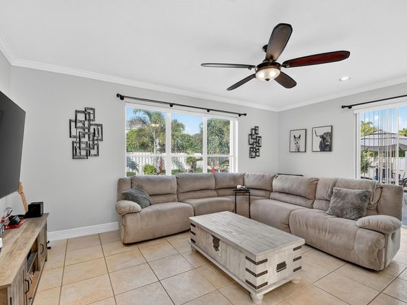 6394 Sand Hills Circle, Lake Worth FL 33463