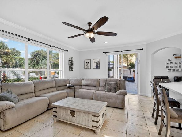 6394 Sand Hills Circle, Lake Worth FL 33463