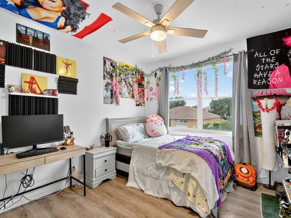 6394 Sand Hills Circle, Lake Worth FL 33463