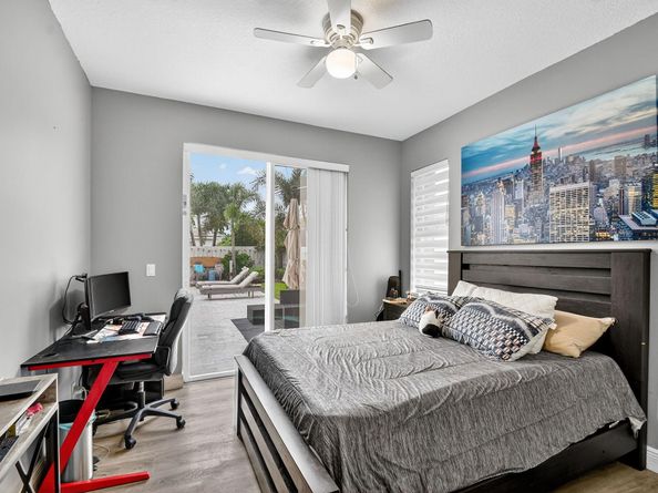 6394 Sand Hills Circle, Lake Worth FL 33463