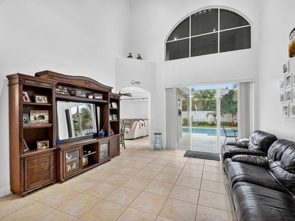 6394 Sand Hills Circle, Lake Worth FL 33463