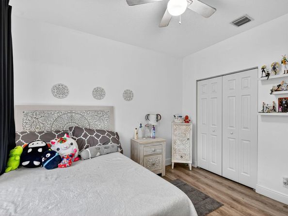 6394 Sand Hills Circle, Lake Worth FL 33463