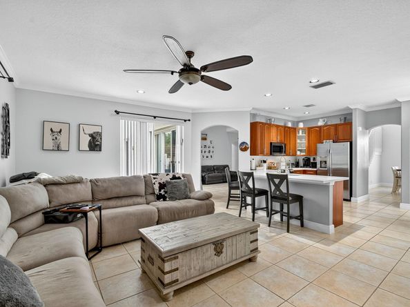 6394 Sand Hills Circle, Lake Worth FL 33463