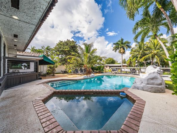 2625 Nassau Ln, Fort Lauderdale FL 33312