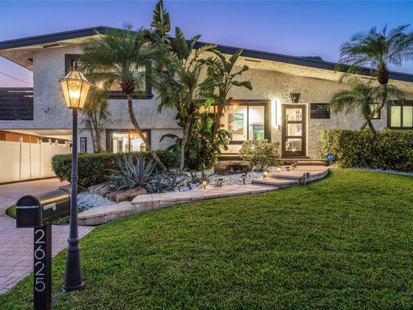 2625 Nassau Ln, Fort Lauderdale FL 33312