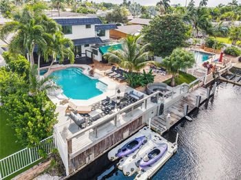 2625 Nassau Ln