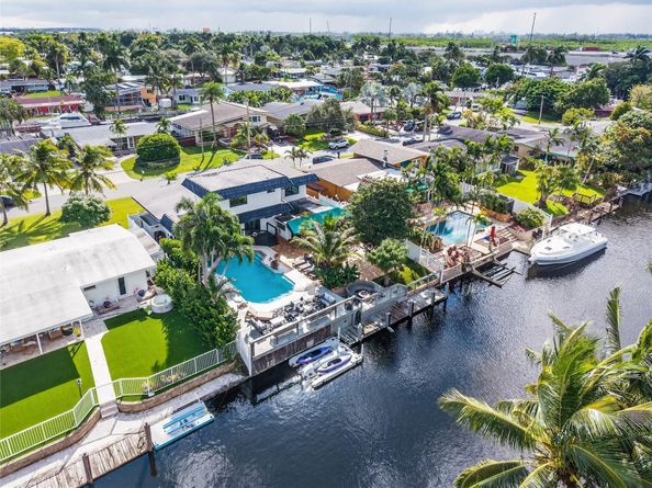 2625 Nassau Ln, Fort Lauderdale FL 33312
