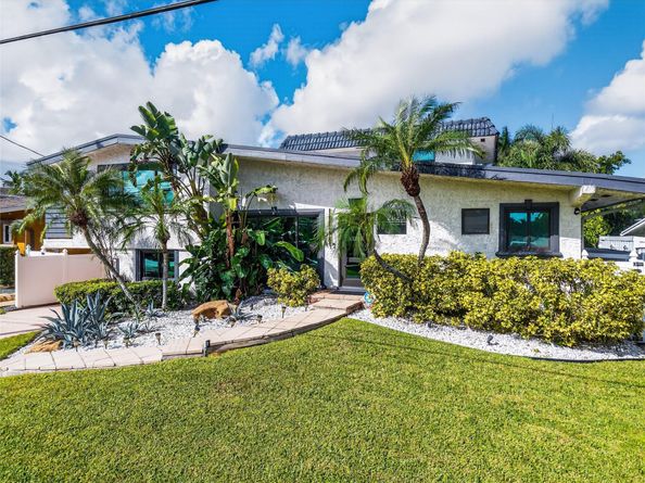 2625 Nassau Ln, Fort Lauderdale FL 33312