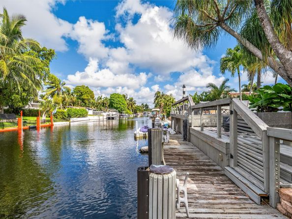 2625 Nassau Ln, Fort Lauderdale FL 33312