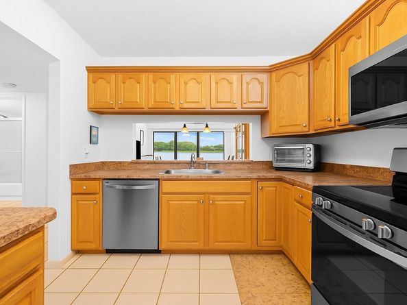 2908 Carambola Cir 101B, Coconut Creek FL 33066