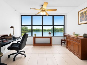 2908 Carambola Cir