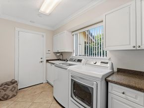 12 Marlwood Lane, Palm Beach Gardens FL 33418