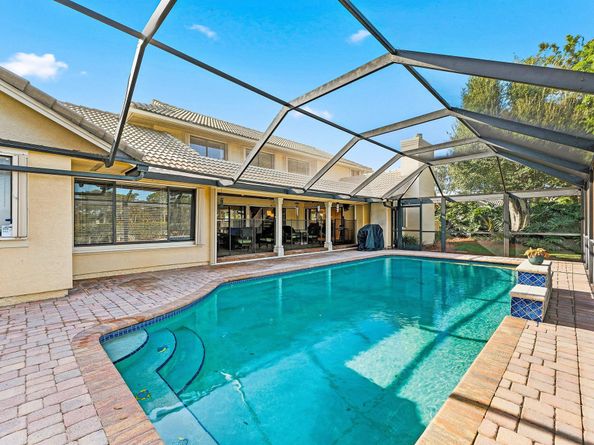 12 Marlwood Lane, Palm Beach Gardens FL 33418