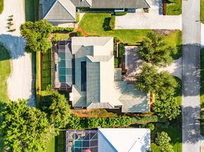 12 Marlwood Lane, Palm Beach Gardens FL 33418