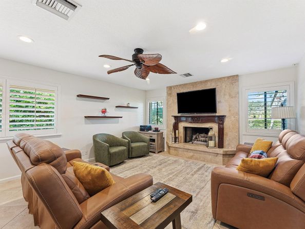 12 Marlwood Lane, Palm Beach Gardens FL 33418