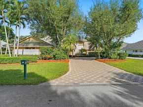 12 Marlwood Lane, Palm Beach Gardens FL 33418