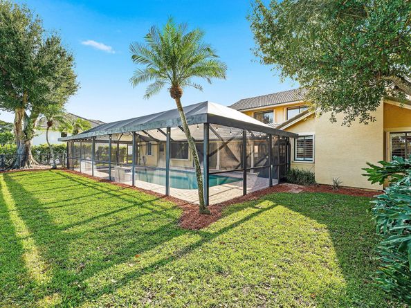 12 Marlwood Lane, Palm Beach Gardens FL 33418