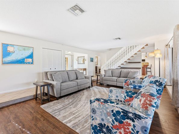 12 Marlwood Lane, Palm Beach Gardens FL 33418