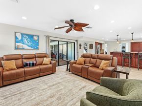 12 Marlwood Lane, Palm Beach Gardens FL 33418