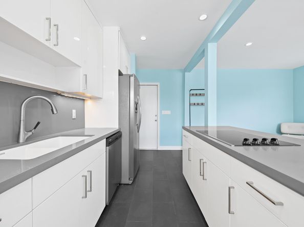 2591 NE 55th Ct 102, Fort Lauderdale FL 33308