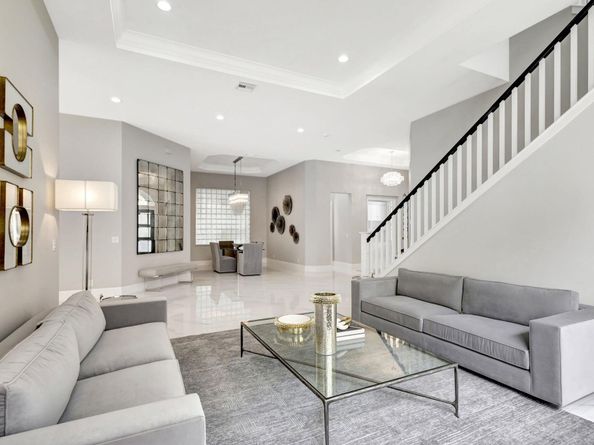 184 Viera Drive, Palm Beach Gardens FL 33418