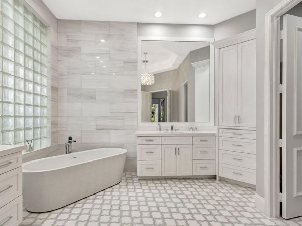 184 Viera Drive, Palm Beach Gardens FL 33418