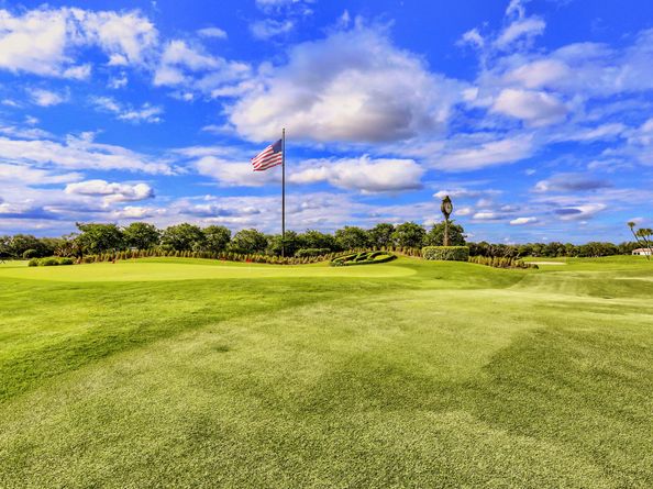 184 Viera Drive, Palm Beach Gardens FL 33418