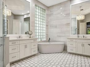 184 Viera Drive, Palm Beach Gardens FL 33418