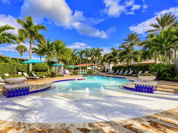 184 Viera Drive, Palm Beach Gardens FL 33418