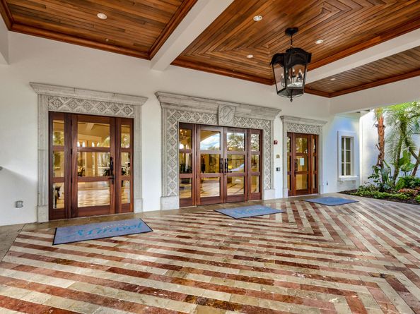 184 Viera Drive, Palm Beach Gardens FL 33418