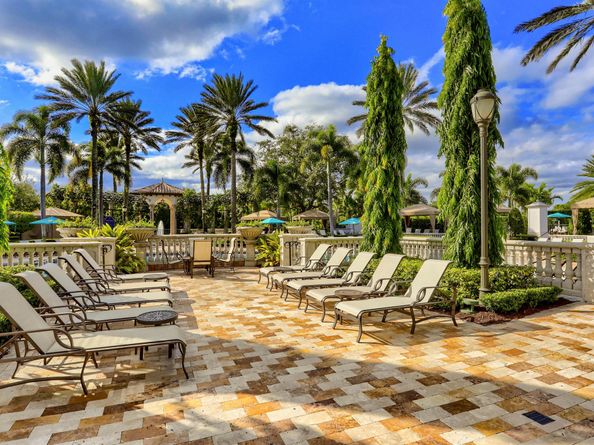 184 Viera Drive, Palm Beach Gardens FL 33418