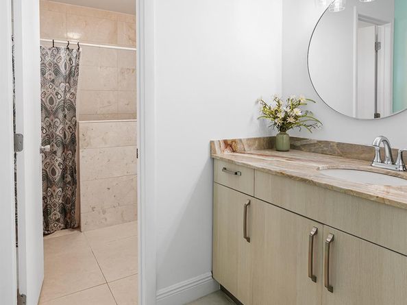 3056 Deer Creek Lake Shore Dr 3056, Deerfield Beach FL 33442