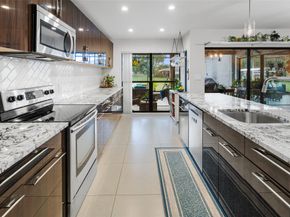 3056 Deer Creek Lake Shore Dr 3056, Deerfield Beach FL 33442