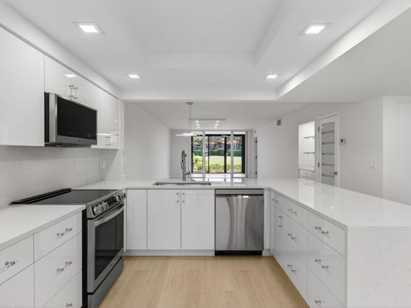 15310 Strathearn Drive 11502, Delray Beach FL 33446