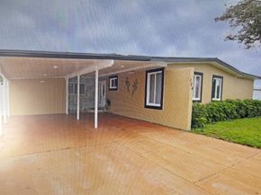 124 Davis Road, Palm Springs FL 33461