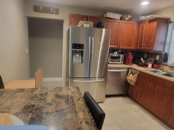 2350 NW 60th Ave, Sunrise FL 33313