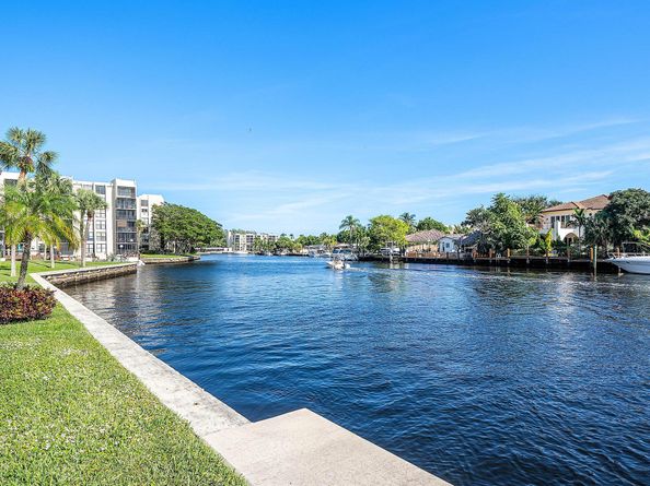 18 Royal Palm Way 109, Boca Raton FL 33432