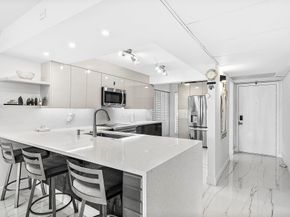 18 Royal Palm Way 109, Boca Raton FL 33432