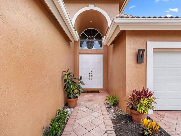 10786 Greenbriar Villa Drive, Lake Worth FL 33449