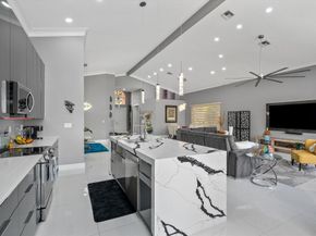 10786 Greenbriar Villa Drive, Lake Worth FL 33449