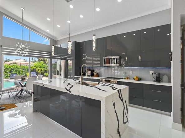 10786 Greenbriar Villa Drive, Lake Worth FL 33449