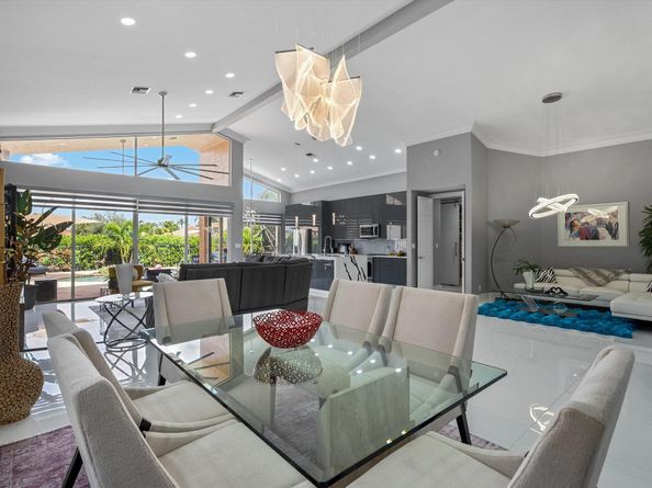 10786 Greenbriar Villa Drive, Lake Worth FL 33449