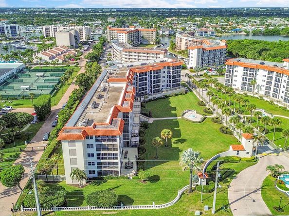 2871 N Ocean Boulevard D302, Boca Raton FL 33431