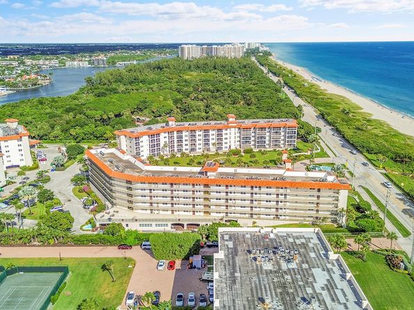 2871 N Ocean Boulevard D302, Boca Raton FL 33431