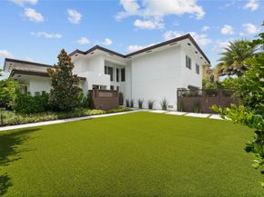 325 Seven Isles Dr, Fort Lauderdale FL 33301