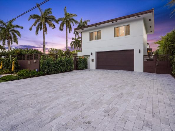 325 Seven Isles Dr, Fort Lauderdale FL 33301