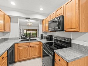 3742 English Lane D, Lake Worth FL 33467