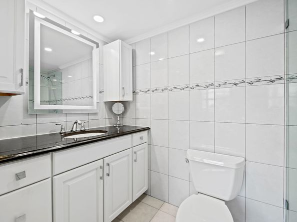 170 SE 5th Avenue 103, Dania Beach FL 33004